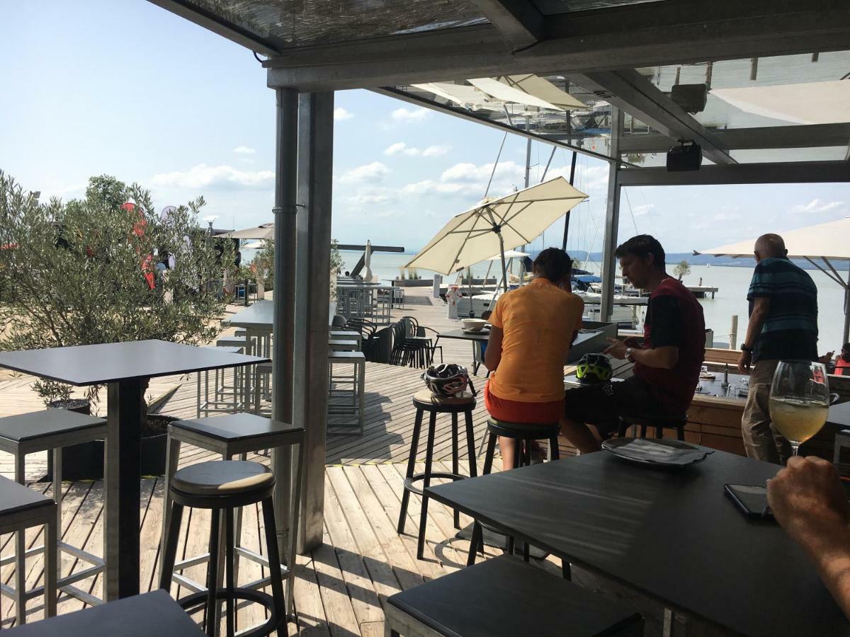 Bootshaus Am See Нойзидл ам Зее Екстериор снимка